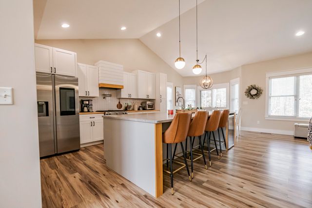 6691 E Point Drive, Fruitport, MI 49415