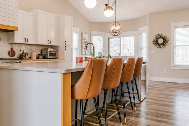 6691 E Point Drive, Fruitport, MI 49415