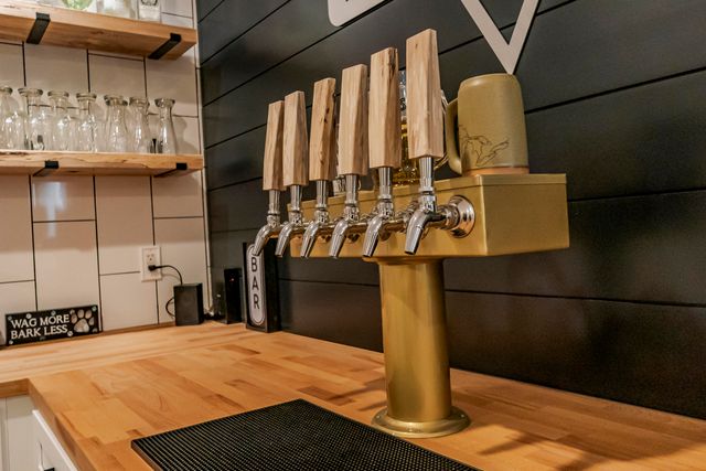 6691 E Point Drive, Fruitport, MI 49415