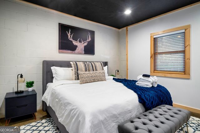 239 Ernest Alta Circle, Blue Ridge, GA 30513