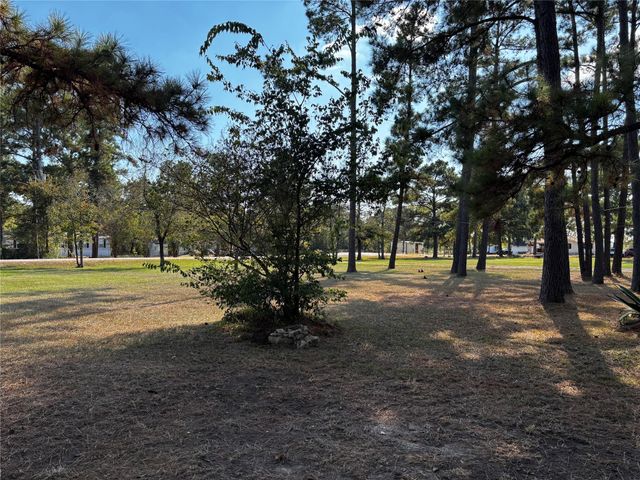 40 Pine Avenue, Huntsville, TX 77340