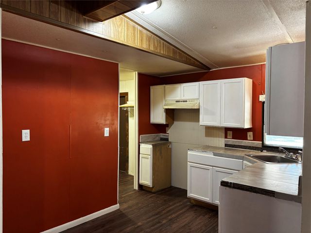 40 Pine Avenue, Huntsville, TX 77340