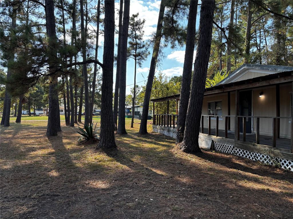 40 Pine Avenue, Huntsville, TX 77340