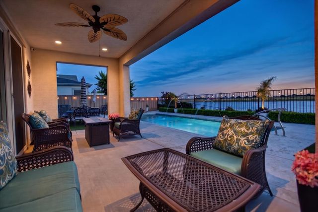 1648 Locksley Dr, Lathrop, CA 95330