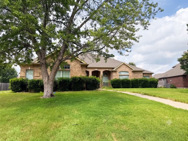 13733 Alterna Drive, Fort Worth, TX 76052