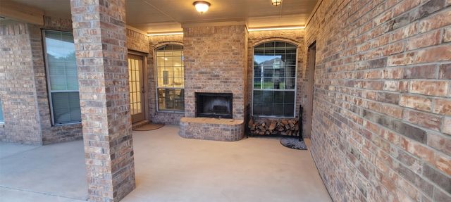 13733 Alterna Drive, Fort Worth, TX 76052
