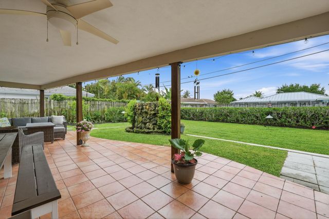 1165 SW 12th Road, Boca Raton, FL 33486