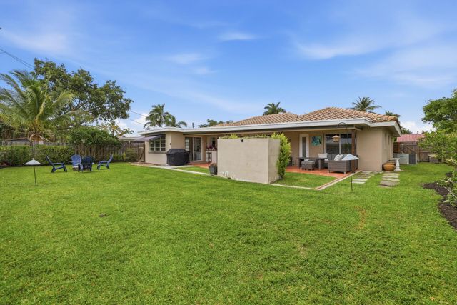 1165 SW 12th Road, Boca Raton, FL 33486