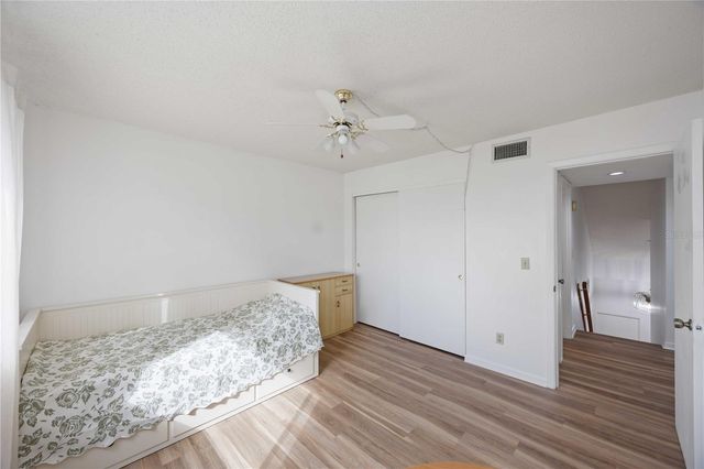 2767 HORSESHOE COURT Q-3, Sarasota, FL 34235