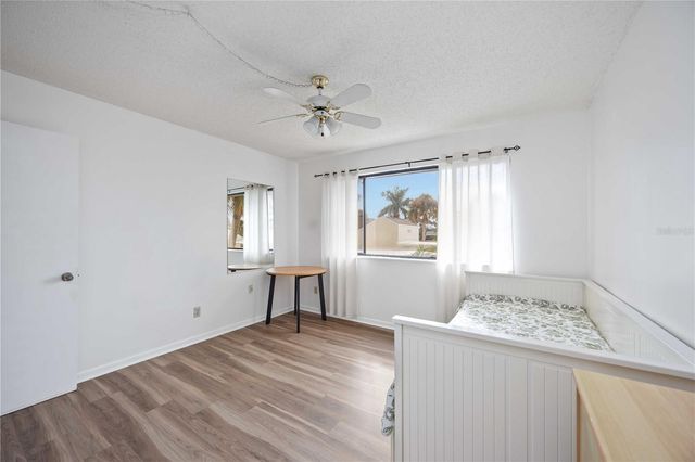 2767 HORSESHOE COURT Q-3, Sarasota, FL 34235