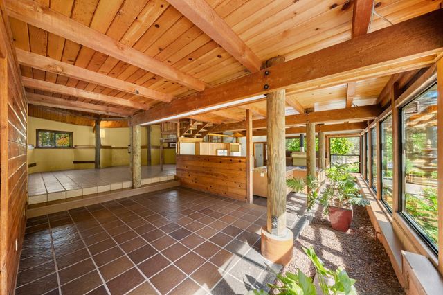24066 Timber Ridge Dr, Auburn, CA 95602