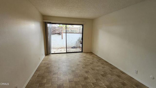 29 Mission Plaza Drive, Ventura, CA 93001