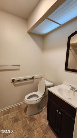 29 Mission Plaza Drive, Ventura, CA 93001