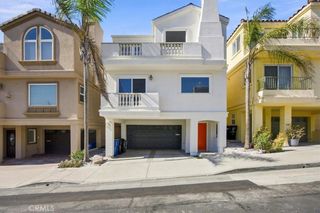 137 Lyndon Street, Hermosa Beach, CA 90254