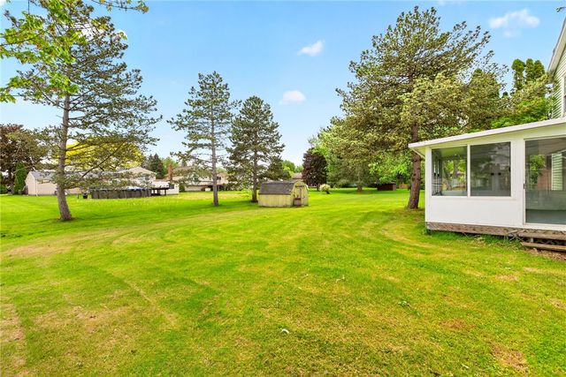 130 Troutbeck Lane, Greece, NY 14626