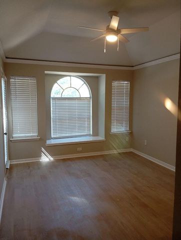5515 Strack Road 116, Houston, TX 77069