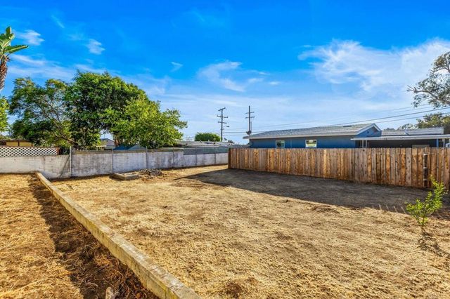 3575 Waco Street, San Diego, CA 92117