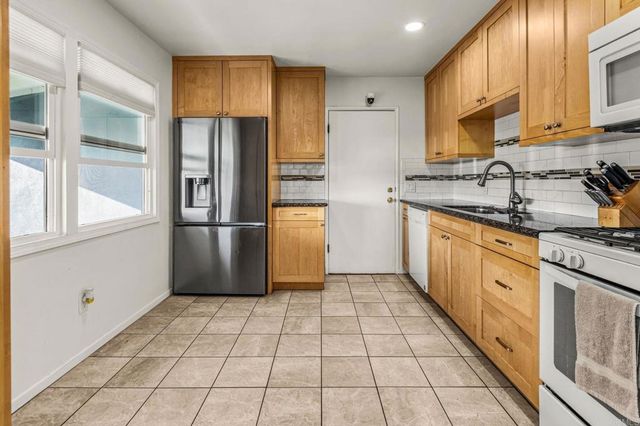 3575 Waco Street, San Diego, CA 92117