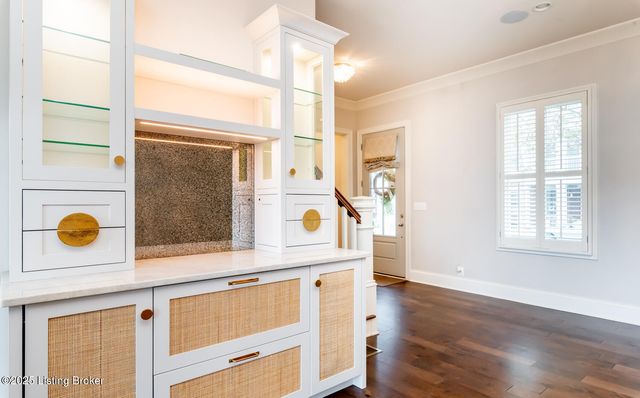 9413 Civic Way, Prospect, KY 40059