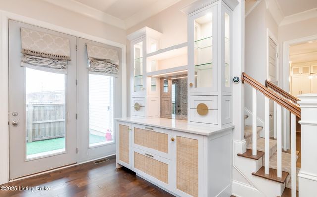 9413 Civic Way, Prospect, KY 40059