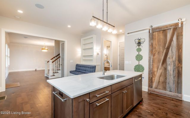 9413 Civic Way, Prospect, KY 40059