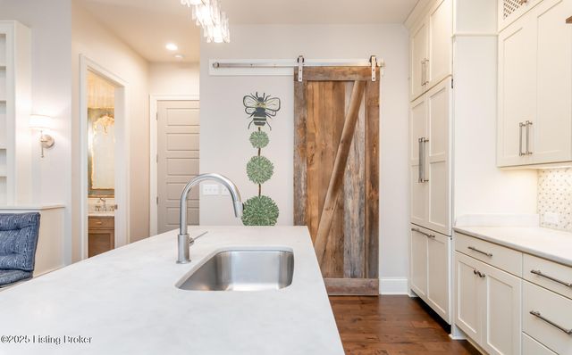 9413 Civic Way, Prospect, KY 40059