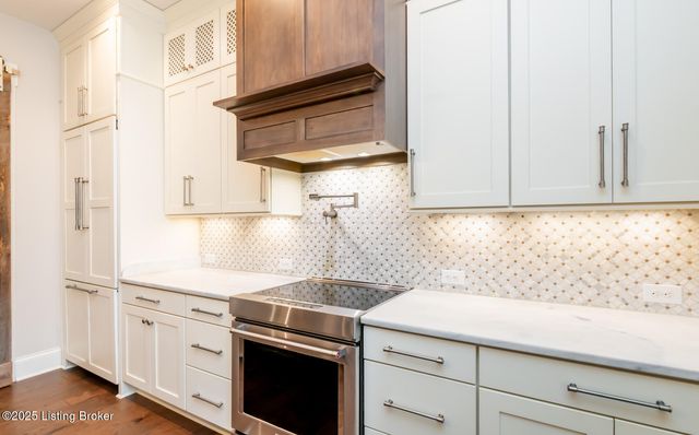 9413 Civic Way, Prospect, KY 40059