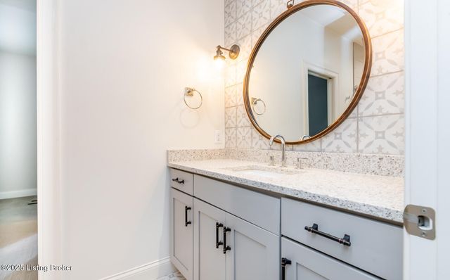 9413 Civic Way, Prospect, KY 40059