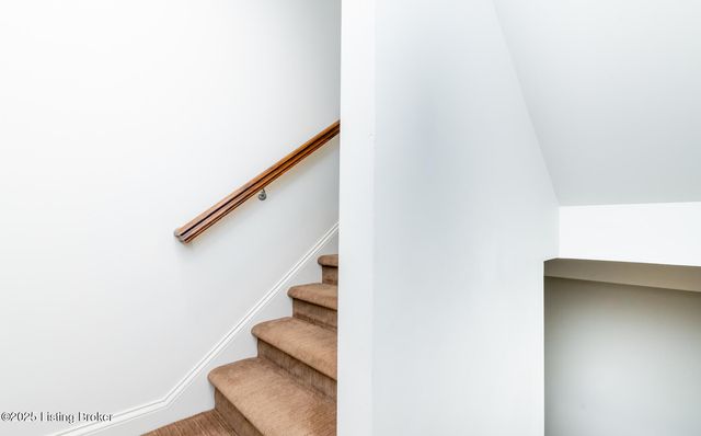 9413 Civic Way, Prospect, KY 40059