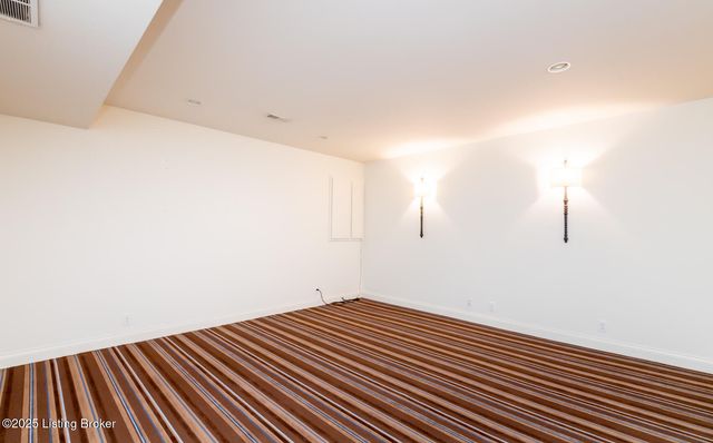 9413 Civic Way, Prospect, KY 40059