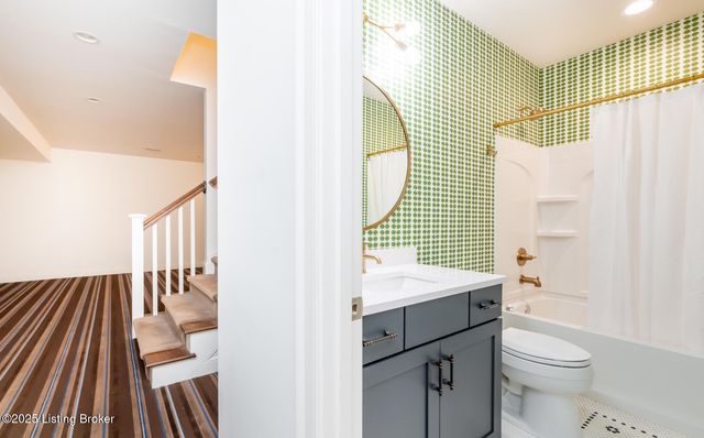 9413 Civic Way, Prospect, KY 40059