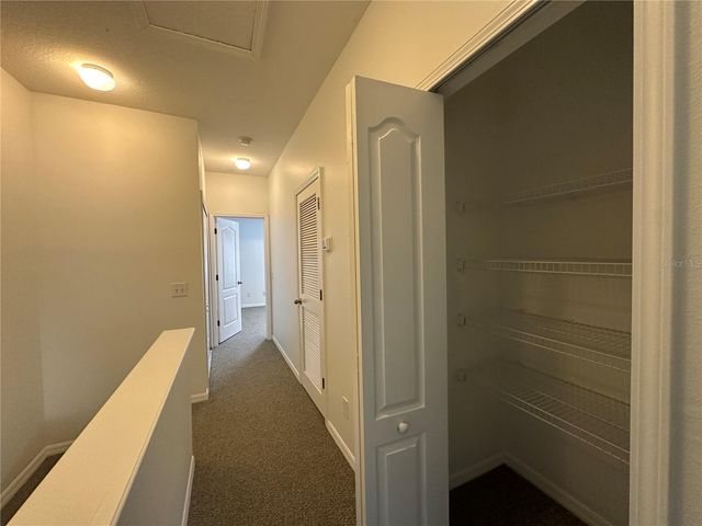5720 FISHHAWK RIDGE DRIVE, Lithia, FL 33547