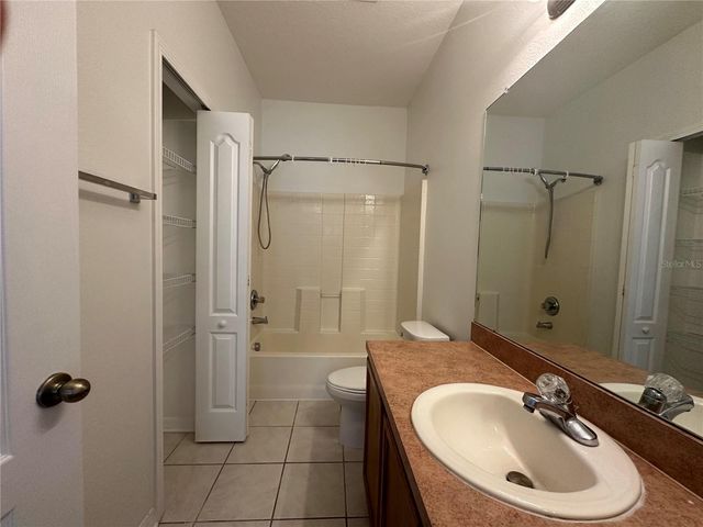 5720 FISHHAWK RIDGE DRIVE, Lithia, FL 33547