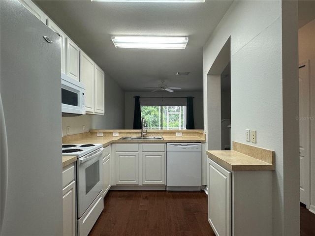 5720 FISHHAWK RIDGE DRIVE, Lithia, FL 33547