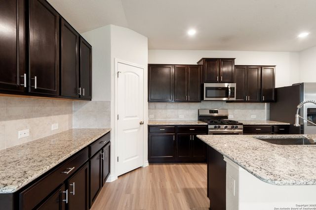 9525 Moon Shine, San Antonio, TX 78254