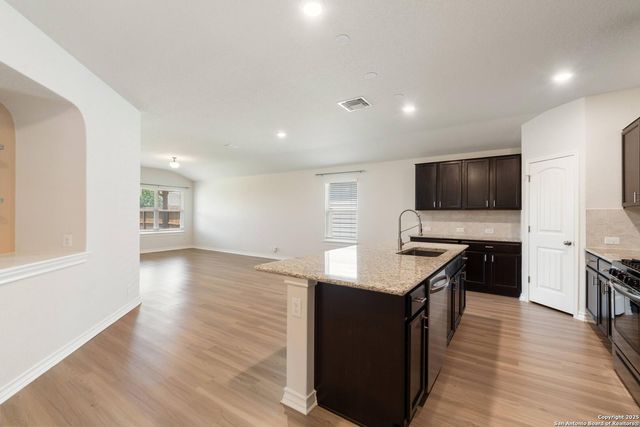 9525 Moon Shine, San Antonio, TX 78254