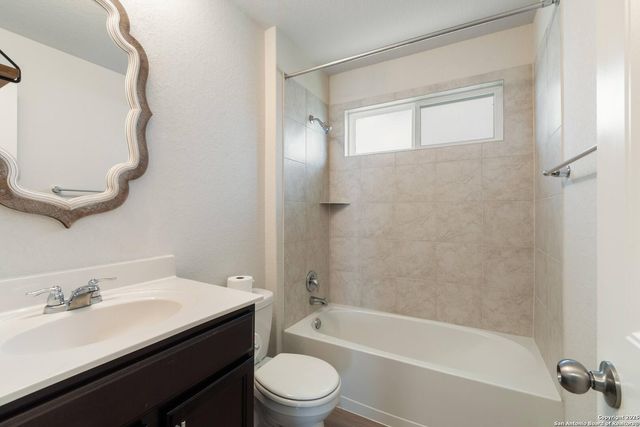 9525 Moon Shine, San Antonio, TX 78254