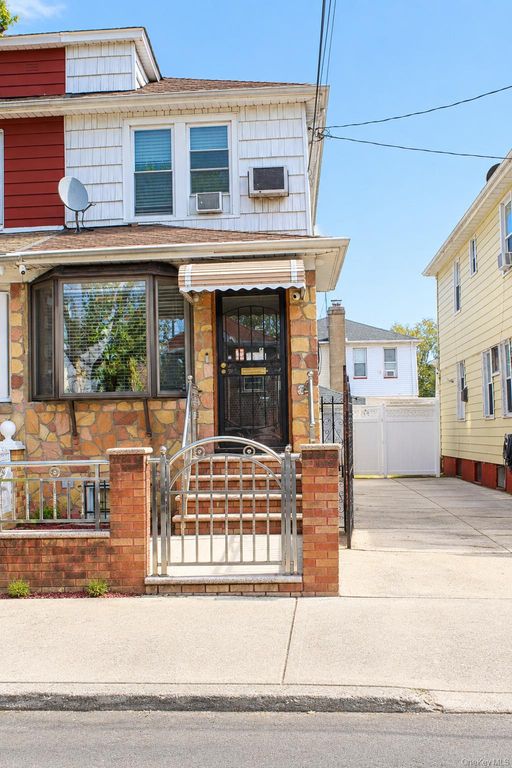 641 E 51st Street, Brooklyn, NY 11203
