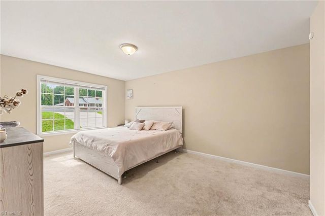 897 Breeze Hill Road, Asheboro, NC 27203
