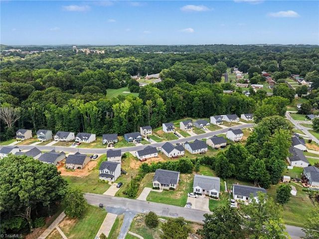897 Breeze Hill Road, Asheboro, NC 27203