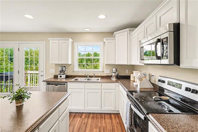 897 Breeze Hill Road, Asheboro, NC 27203