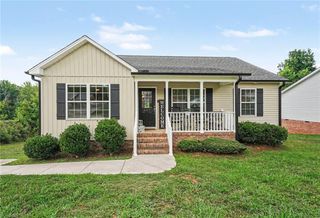 897 Breeze Hill Road, Asheboro, NC 27203