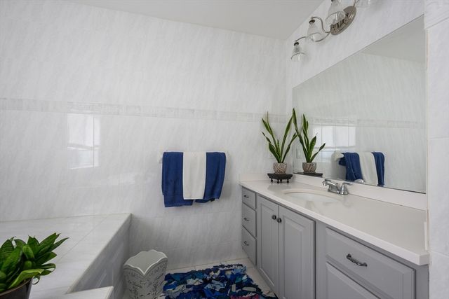 174 Little River, Barnstable, MA 02635