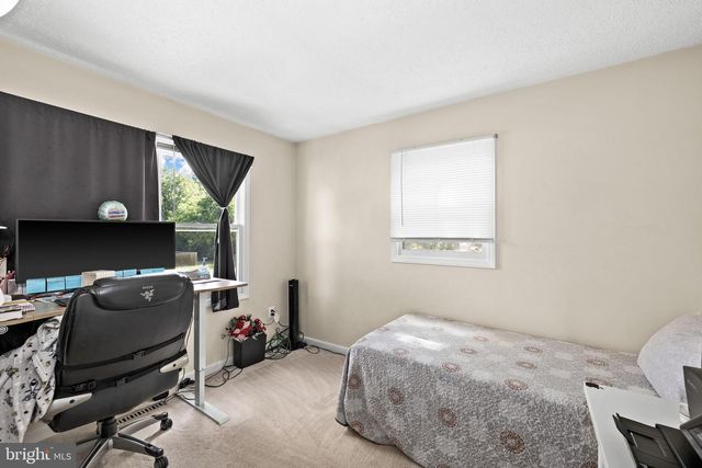 303 VIA DE ROSA DR, Stafford, VA 22556