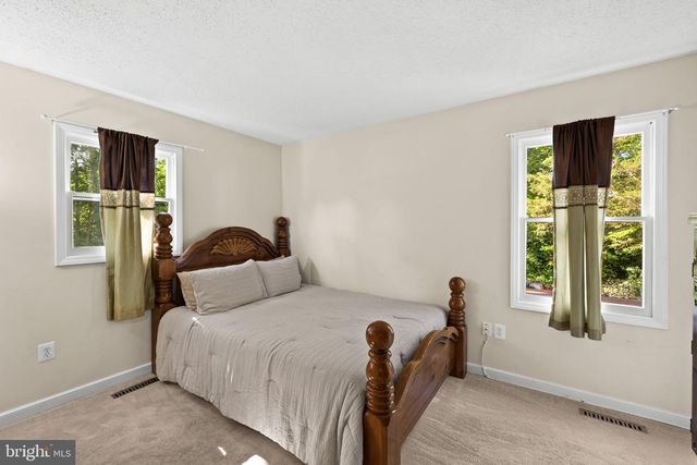 303 VIA DE ROSA DR, Stafford, VA 22556