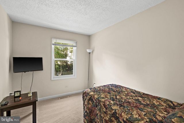 303 VIA DE ROSA DR, Stafford, VA 22556