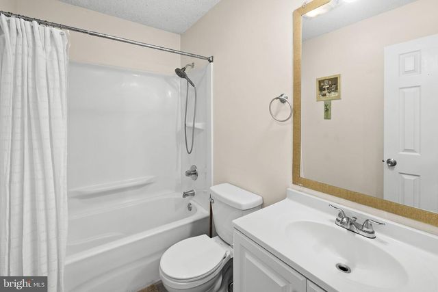 303 VIA DE ROSA DR, Stafford, VA 22556