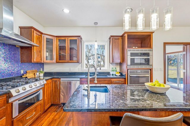 2725 Tranquility Drive, Saint Cloud, MN 56301