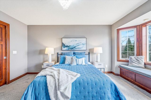 2725 Tranquility Drive, Saint Cloud, MN 56301