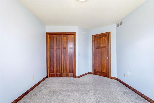 2725 Tranquility Drive, Saint Cloud, MN 56301